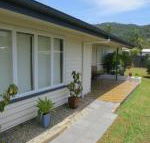 Edge Hill Clean  Green Cairns 7 Minutes from the Airport 7 Minutes to Cairns CBD  Reef Fleet Terminal - QLD Tourism