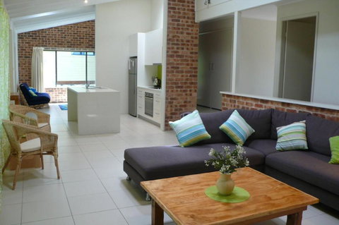 SPLASH - QLD Tourism 3