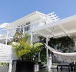 White Beach Cottage - QLD Tourism