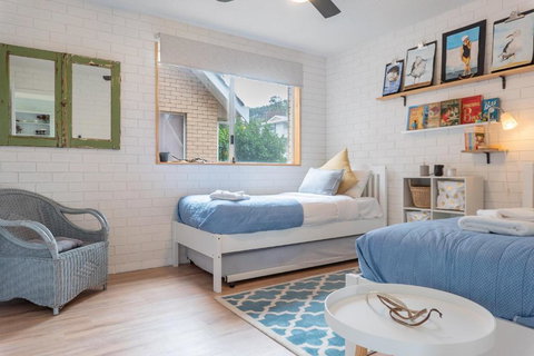 Lemongrass - QLD Tourism 4