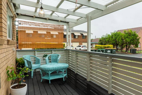 Lemongrass - QLD Tourism 5