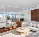 Mitchell 220 BANNISTERS BEACH HOUSE