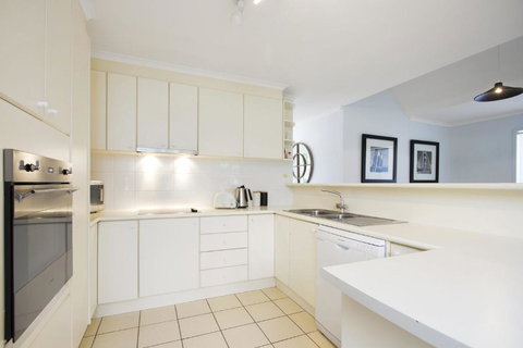 Golfers Getaway Mollymook Augusta Place 14 / 13 15 - QLD Tourism 4