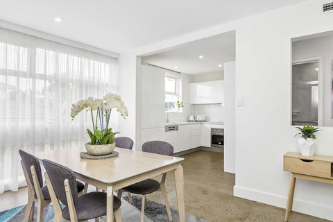 BOUTIQUE STAYS - Brighton By The Sea - QLD Tourism 3