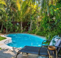 Tropical Oasis - Queensland Tourism