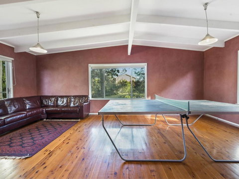 Wallace Street 18 Linen Included Walk To Beach & Golf Club - QLD Tourism 6