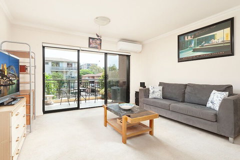 Comfy Coogee 1 Bedroom Hideaway - QLD Tourism 2