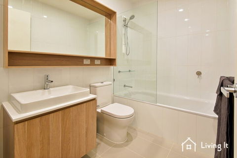 Tomkins Townhouse - Queensland Tourism 4