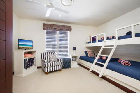4 Belmore Terrace - Queensland Tourism 0