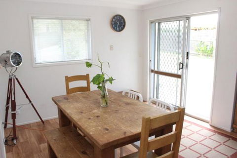 Coolum Classic Beach Shack Pet Friendly - Queensland Tourism 2