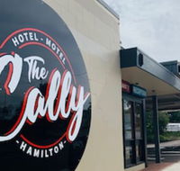 The Caledonian Hotel Motel - Queensland Tourism