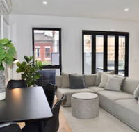 Brand New 2 Bed Apartment With Stunning City Views - QLD Tourism
