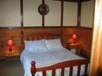 Alpine Stag Lodge House - QLD Tourism 2