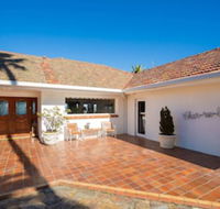 Char-ree-leera Luxury Retreat