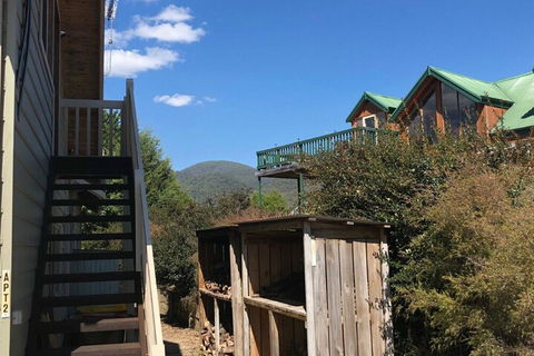 Alpine Stag Lodge Unit 2 - QLD Tourism 1
