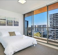 The Apartment Service ASCOT - Queensland Tourism