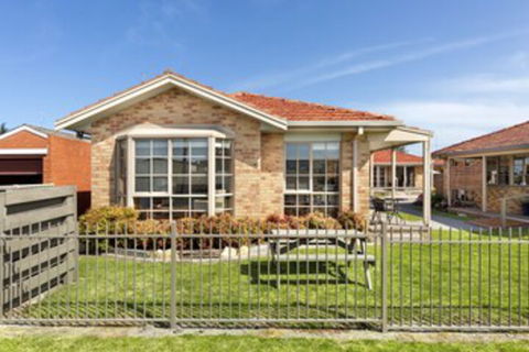 Riviera Beach Resort - QLD Tourism 0