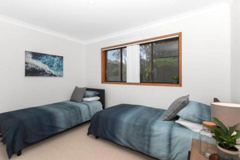 Coastal Hideaway - QLD Tourism 6