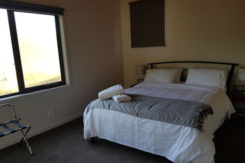 Moondance Lodge - Queensland Tourism 5