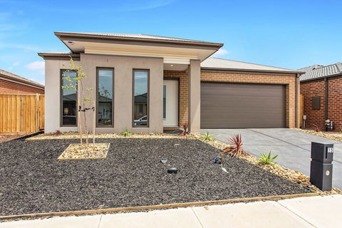 Point Cook Villas - Queensland Tourism 1