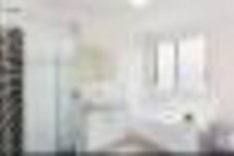 Boomer Beach Escape - QLD Tourism 6