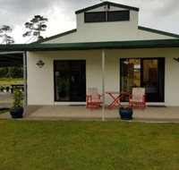 Froggy Hollow Holiday Cottage - QLD Tourism