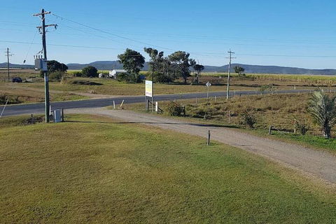A Country View Motel - Ilbilbie - QLD Tourism 1