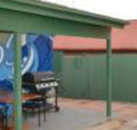 Lukes Cozy Guest House - Queensland Tourism