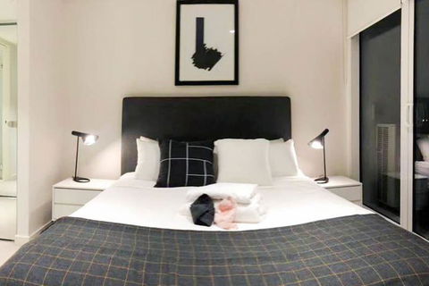 South Yarra Claremont Apartment - QLD Tourism 6