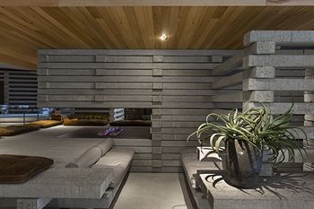 Hotel Hotel - Queensland Tourism 2