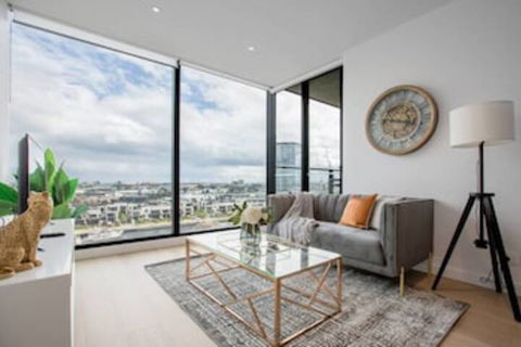 Delightful 2BR Riverview@docklands - Queensland Tourism 0
