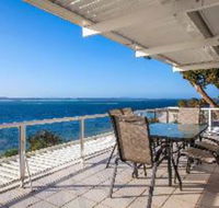 3 Bedroom House Classic View 2 / 49 Victoria Parade FREE WIFI - QLD Tourism