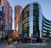 Melbourne port wharf Big bed room - Queensland Tourism