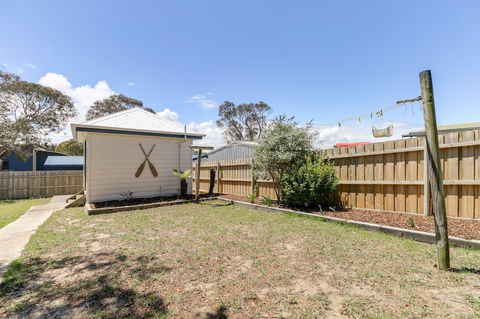 Beacon Cottage - QLD Tourism 2