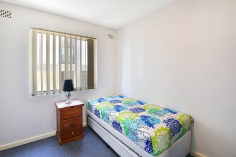 Waterviews On Marine Parade - QLD Tourism 6