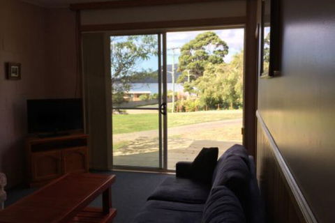 Bruny Island Accommodation Bruny Island Holiday Units (One) - Queensland Tourism 3