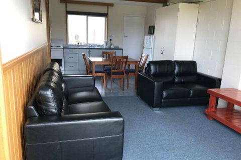 Bruny Island Accommodation Bruny Island Holiday Units (One) - Queensland Tourism 4
