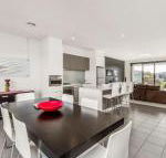 Twenty Five Coast - Queensland Tourism