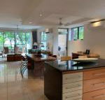 Beach House Apartment 1