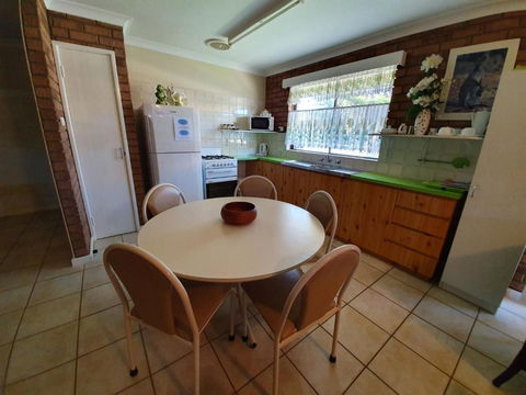 Ocean Beach Chalet 15 - Queensland Tourism 5