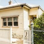 Simmers Serviced Apartments - Queensland Tourism 0