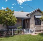 Caledonia Cottage - QLD Tourism