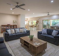 6 Beachside - Queensland Tourism