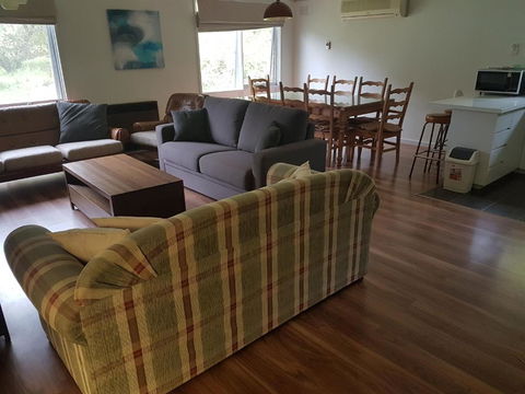 Beauna Vista Rye Holiday Home - Queensland Tourism 3