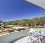 Fathoms 17 Mollymook ALL LINEN PROVIDED