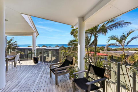 Pandanus Peregian Beach - Queensland Tourism 5