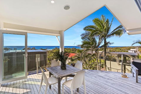 Pandanus Peregian Beach - Queensland Tourism 6