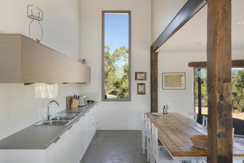 Lithia Guest House - Queensland Tourism 2