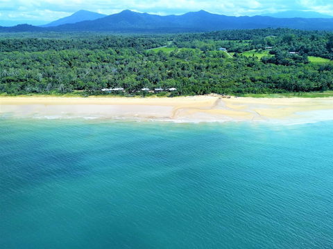 The Bungalows - Queensland Tourism 2