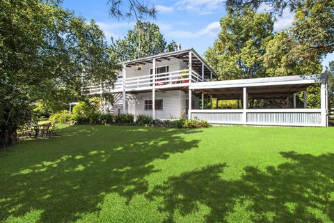 SUNNYDELL - QLD Tourism 1